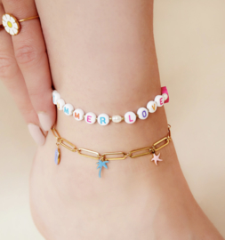 Enkelbandje Stainless steel + tekst kralen SUMMER LOVE. Goudkleurig