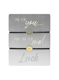 Vriendschaps armbandjes, LUCK. “One for you, One for me”. Zwart - Goud