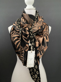 Camel-zwart gevlamd bloem design / zwart fancy mini print. couture sjaal