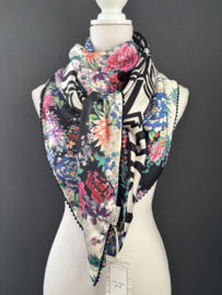 Prachtig kleurig bloemen design / geografische print,  couture sjaal