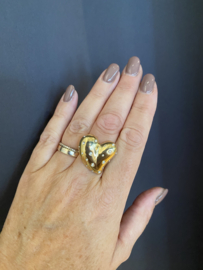 By Jam RVS (stainless steel) grote ring met steentjes. Hart of Bloem