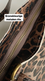 Gave medium tas. Echt leer. Panter print. Bruin-zwart.