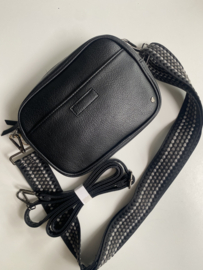 Zwart tasje Santorini, imitatie leer + extra geweven band.
