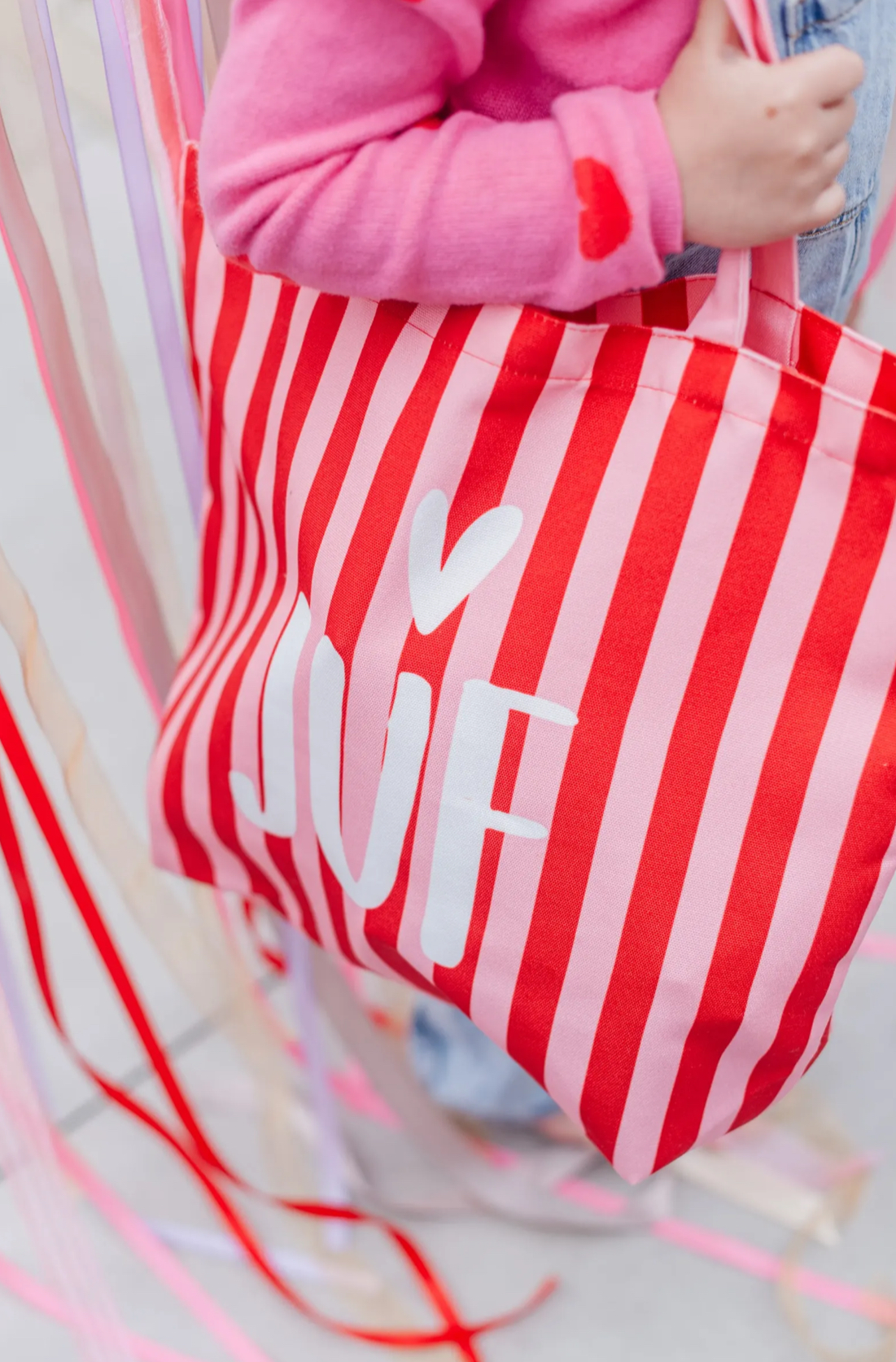 Gestreepte tas JUF. Roze-rood