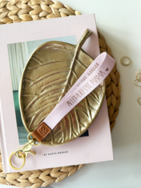Stationery gift. Keycord / sleutelhanger lus, Licht roze “Allerliefste mama”