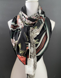 Licht transparant vierkant patroon/bloemen dessin met taupe snake achterkant, couture sjaal
