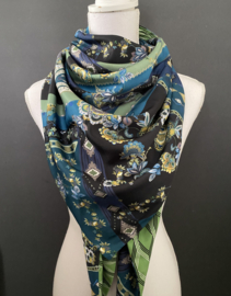 Lichtgewicht groot dessin in blauw - groen /moderne ruit groen, couture sjaal