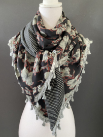 Zwart - grijs groen - rood bloemen print  / mini stip,  couture sjaal.