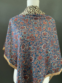 Fancy bloem dessin in blauw - terra / panter print, couture sjaal.