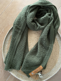 Sjaal  Luna, van het mooie merk Knit Factory. Khaki (army green)