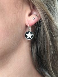 Oorbellen Star. Zilver-Zwart.