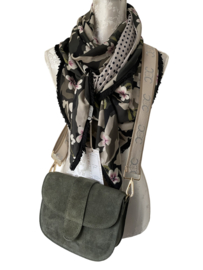 Legerprint - oudroze  bloemen dessin met kiezel stip achterkant, couture sjaal.