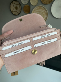 Bag 2 Bag  portemonnee tasje “ Amalfi “, écht suède. 3 kleuren