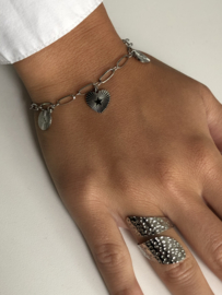 RVS (stainless steel) armband, bedels “heart”  Zilverkleurig.
