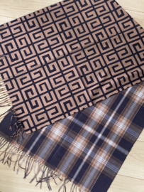 Double-face medium dikte sjaal met print. Camel/Zwart -ruit