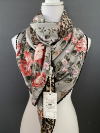 Licht groen / terra bloemen satijn / bruine crepe panter achterkant, couture sjaal