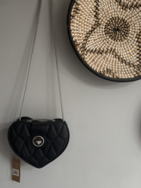 Imitatie leren tasje hart. Zwart. Dubbele ritsen. Zilver.