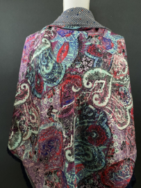 2) Groot kleurrijk fancy Paisley print  / navy-wit V-dessin. Couture sjaal
