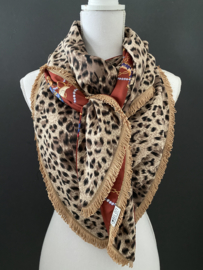 Terra cowboylaarzen- dessin / luipaard print.  Couture sjaal.