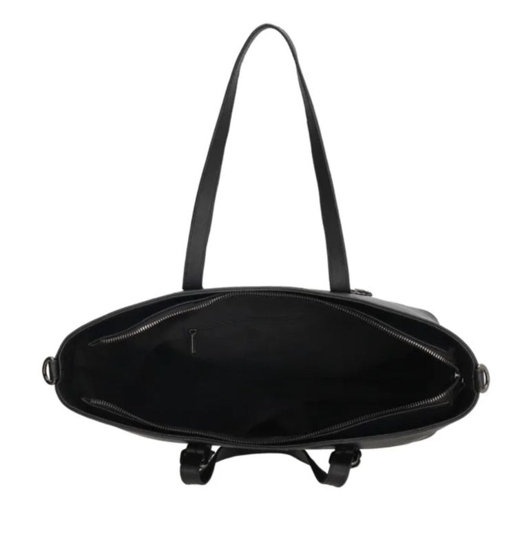 Super leuke harde school tas van Charm. Zwart