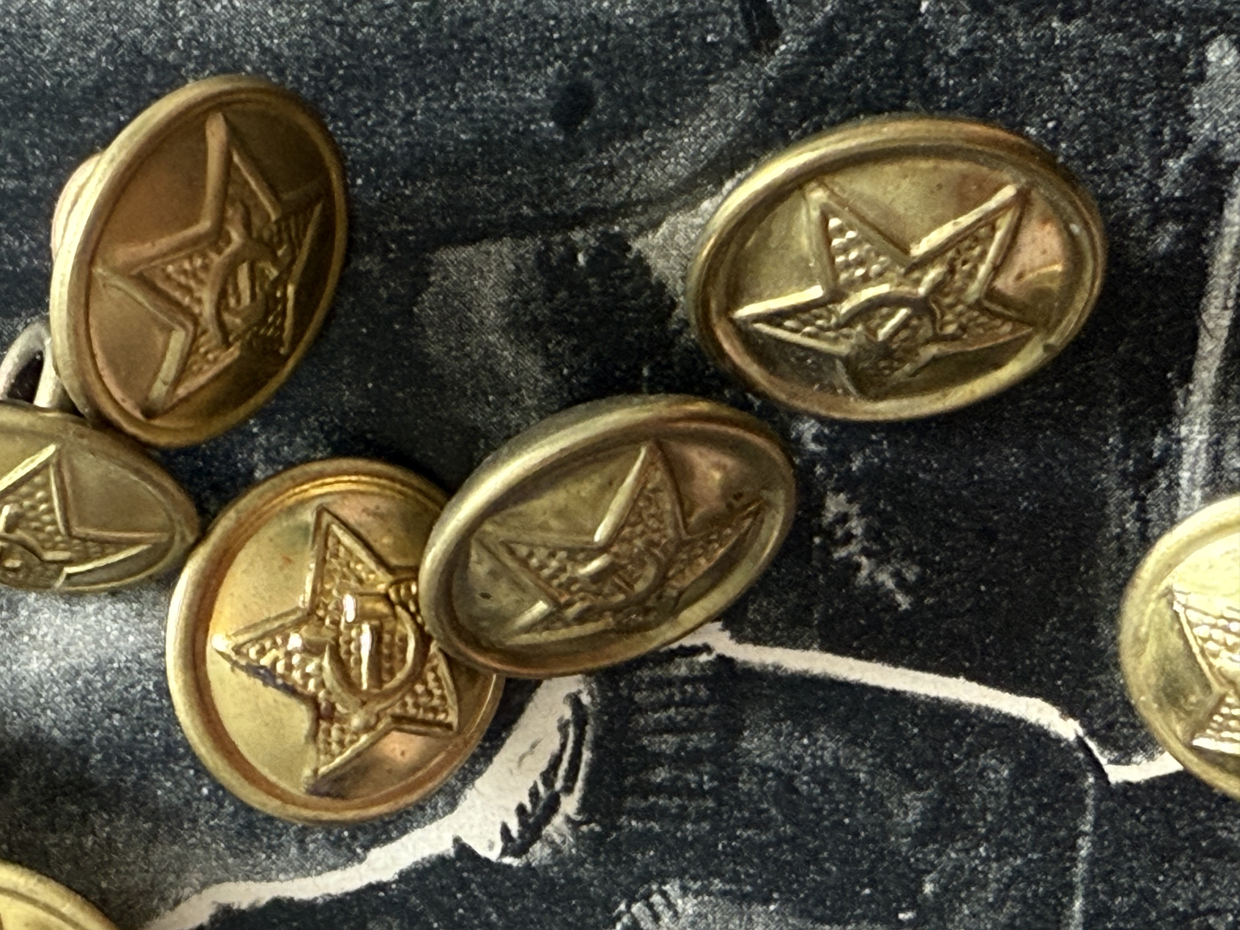 Ø 14 mm 1.4 cm Goudkleurige USSR Sovjet koperen uniform Gold Star knoop van het "Rode Leger"