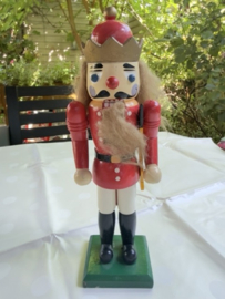 VERKOCHT | Kerstdecoraties | Vintage houten notenkraker koning 25 cm – Silvestri