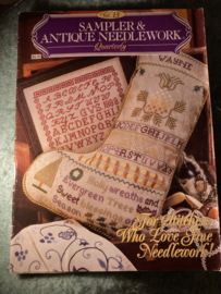 VERKOCHT | Tijdschriften | Borduren | Samper & Antique Needlework Quarterly Vol 13 - For Stichers Who Love Fine Needlework - Merklappen - Historie