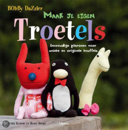 Boeken | Poppen | Bobby Dazzler - Maak je eigen troetels: eenvoudige patronen voor unieke en originele knuffels | 2011