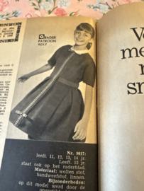 Madeleine: mode en patronenblad van Margriet | 1964, nr. 08 augustus - gratis radarblad - blouse - positie kleding