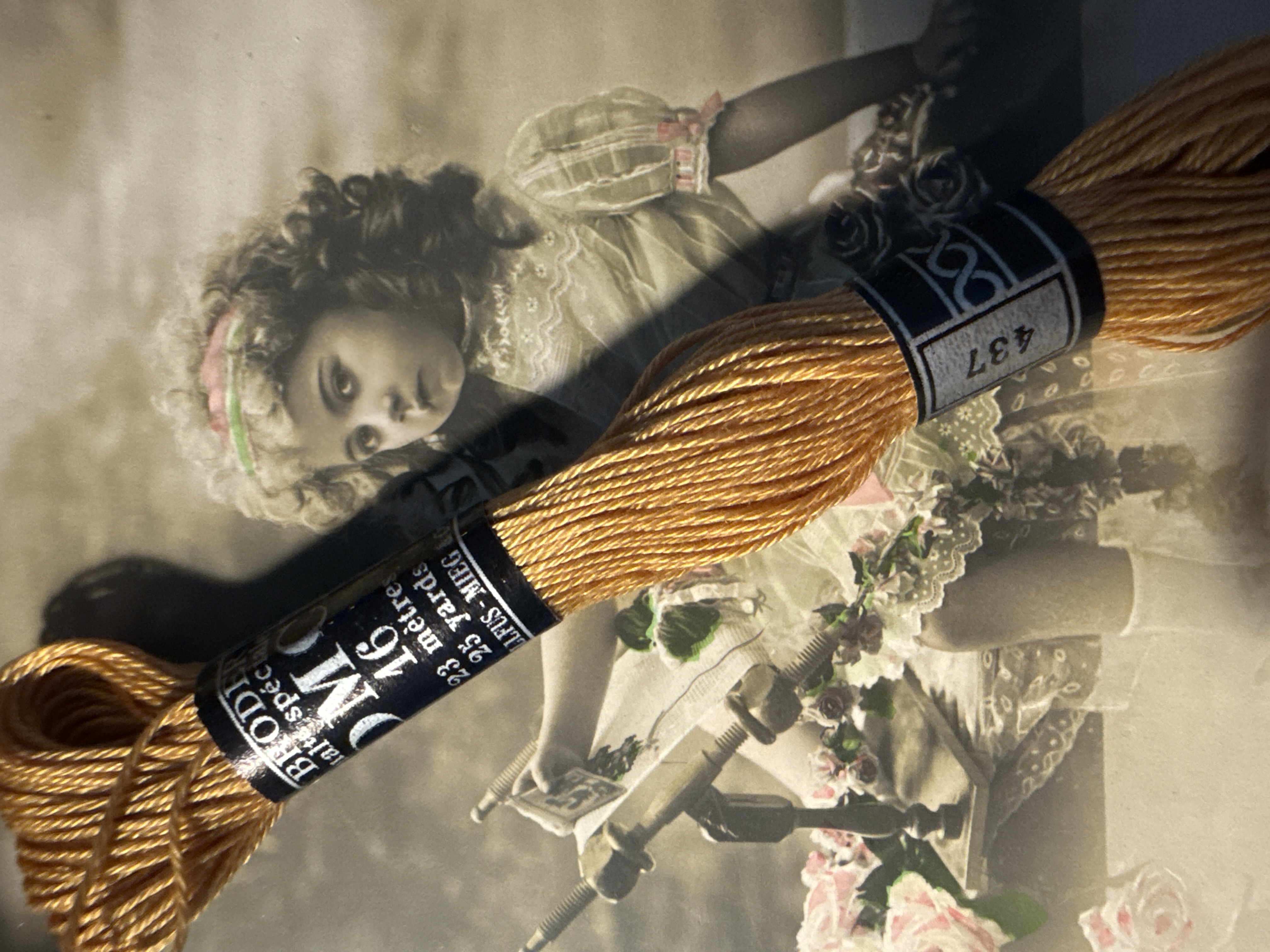 DMC Coton a broder special - art. 107 - dikte 16 | Beige | kleurnr. 437 - 23 meter
