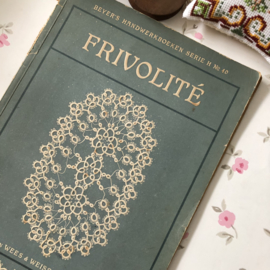 VERKOCHT  | Boeken | Frivolité | Beyer's handwerkboeken serie H no. 40 | Frivolité 1915-1920