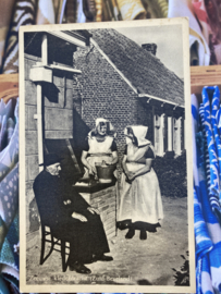 Briefkaarten | Zeeland | Man & vrouw | Zuid-Beveland | 1950  - Fotokaart Zeeuwse Kleederdracht