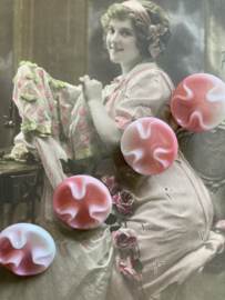 Glasknopen | Roze | Ø 20 mm - EXQUISIT -  Prachtige vintage art-deco roze knopen ‘Klavertje’ met oogje