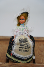 Italië - Cattolica | Poppen | Klederdracht | Giulietta met kanten mutsje