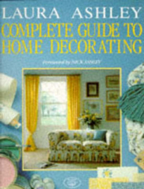 VERKOCHT | Boeken | Interieur | Laura Ashley - Complete Guide to Home Decorating
