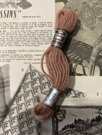 * 7165 BRUIN OUD ROZE  | Bruin label - borduurwol Colbert DMC Tapestry wool
