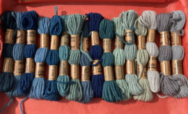 Borduurwol | Blauw | Pakketten Scheepjes: 15 stuks gemengde tinten groen - 100% zuiverwol