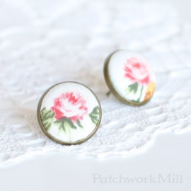 Buttons | Flowers