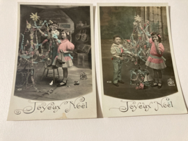 Kerstkaarten | Kinderen | Joyeux Noël - Broer en zus bij de kerstboom (set van twee fotochroom kaarten)