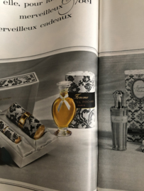 VERKOCHT | 1964 | Jours de France - no 527  19 dec.  1964 Pret-a-Porter - veel parfum advertenties