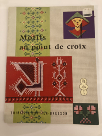 Tijdschriften | Borduren | Frankrijk | Thiriez & Cartier-Bresson - 1920 Motifs au Point de Croix