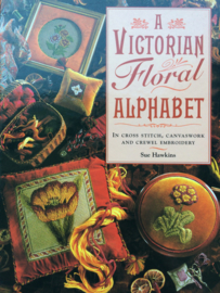 VERKOCHT | Boeken | Kruissteken | A Victorian Floral Alphabet  In Cross Stitch, Canvaswork and Crewel Embroidery