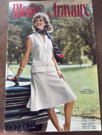 1974 | Modes & Travaux Magazine - N° 883 - 56e ANNEE JUILLET - met poppenkleding Marie-Francoise en Jean Michel