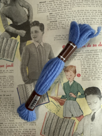 * 7798 Borduurwol BLAUW Hemels | Bruin label - Colbert DMC Tapestry wool