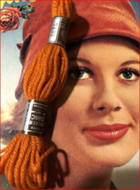 * 7439 borduurwol ORANJE ROEST DONKER Colbert DMC Laine pour tapisserie - virgin wool