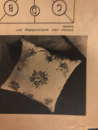 VERKOCHT | Ariadne: maandblad voor handwerken | 1953 nr. 81 maart  - ALLEEN WERKBLAD - MATELASSÉWERK