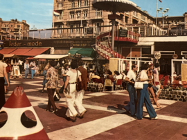 Briefkaarten | Nederland | Scheveningen promenade  in de 80s