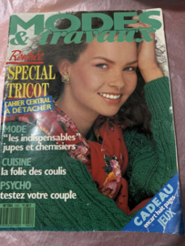 1987 | Modes & Traveau Magazine - N° 1041 - AOUT - poppetjes en brei bijlage