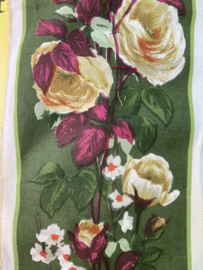 Sierband | Groen | Agrementband | Meubelband | 18 cm - RETRO groen katoen met beige, witte, roest, bordeaux rozen