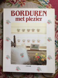 VERKOCHT | Boeken | Borduren | Ondori | Borduren met plezier